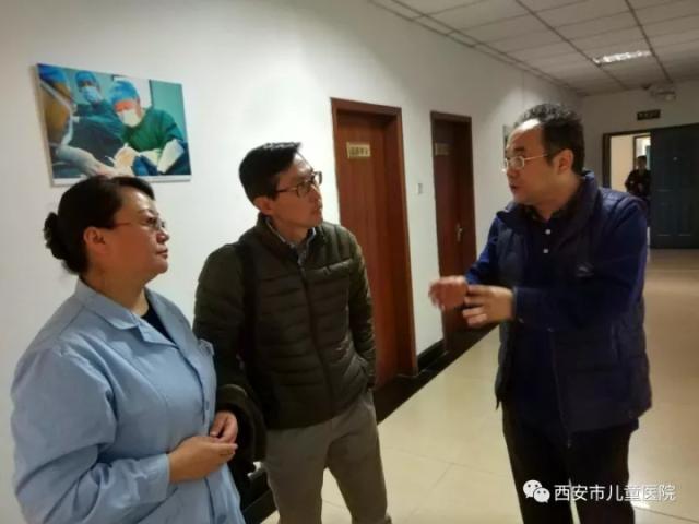 美国洛杉矶儿童医院过敏免疫科教授Dr. Peck Ong来我院参观交流